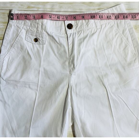 Contemporaine Exclusivite Women’s White Bermuda Shorts Size 2 - Picture 2 of 10